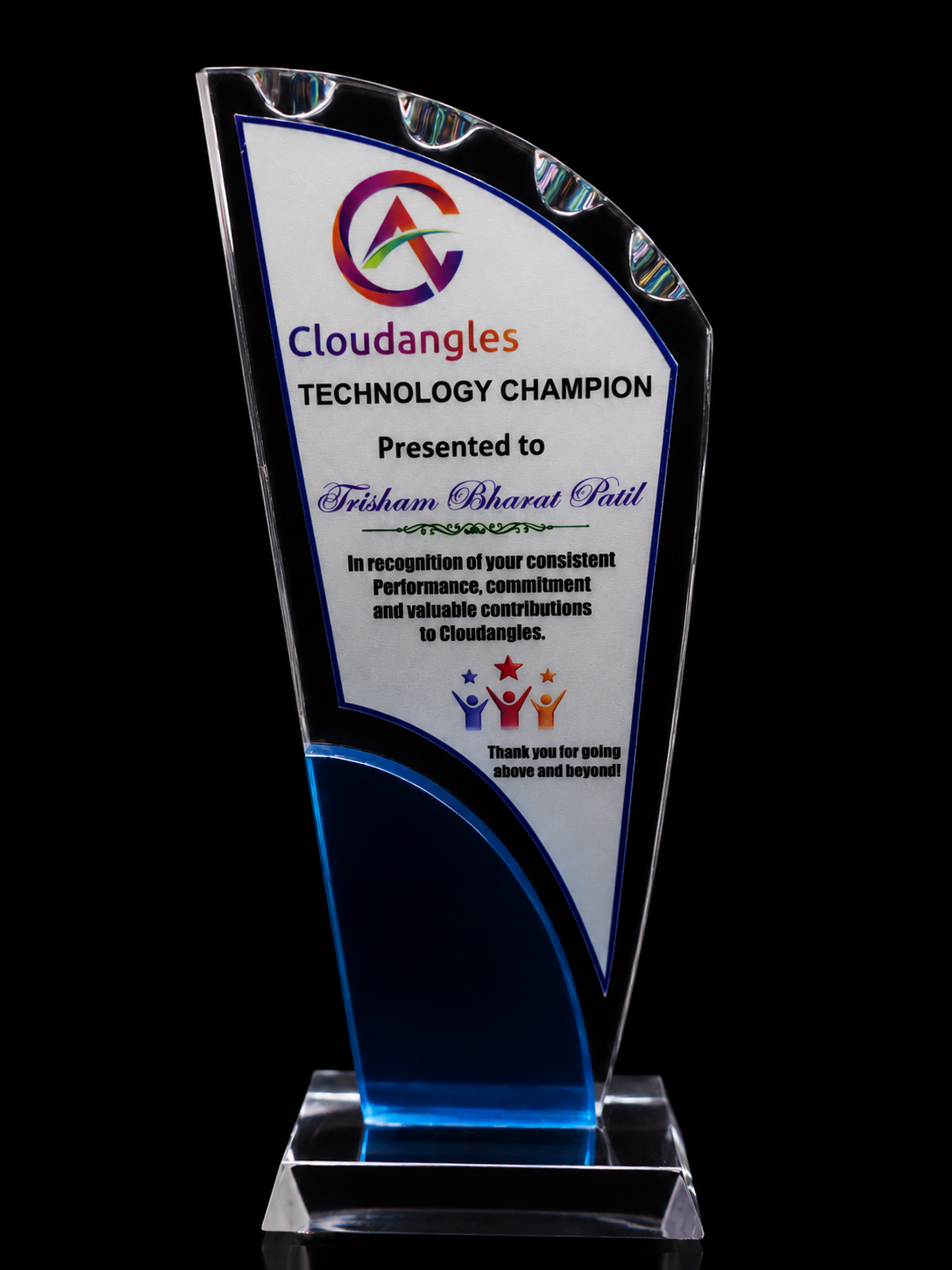 CloudAngles Technology Champion award trophy presented to Trisham Bharat Patil